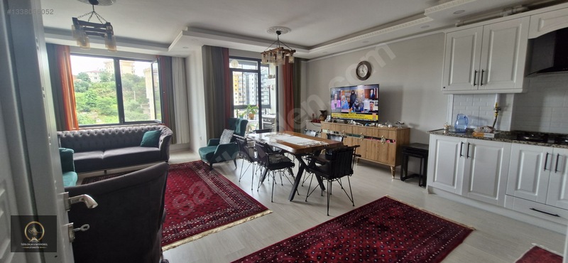 Tuğra Emlak'tan Bahçelievlerde Harika Konuma Sahip Satılık Daire — fotoğraf 2