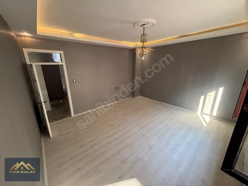 Çağdaş Satılık 3+1 170 Metrekare Kattan Bölme Daire 2.kat Arakat — fotoğraf 2