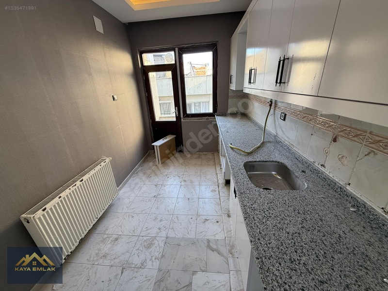 Çağdaş Satılık 3+1 170 Metrekare Kattan Bölme Daire 2.kat Arakat — fotoğraf 5