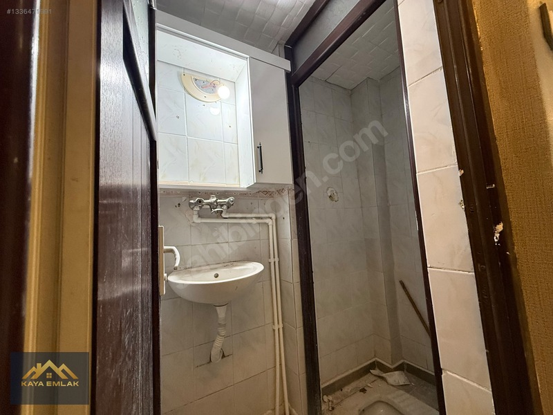 Çağdaş Satılık 3+1 170 Metrekare Kattan Bölme Daire 2.kat Arakat — fotoğraf 9