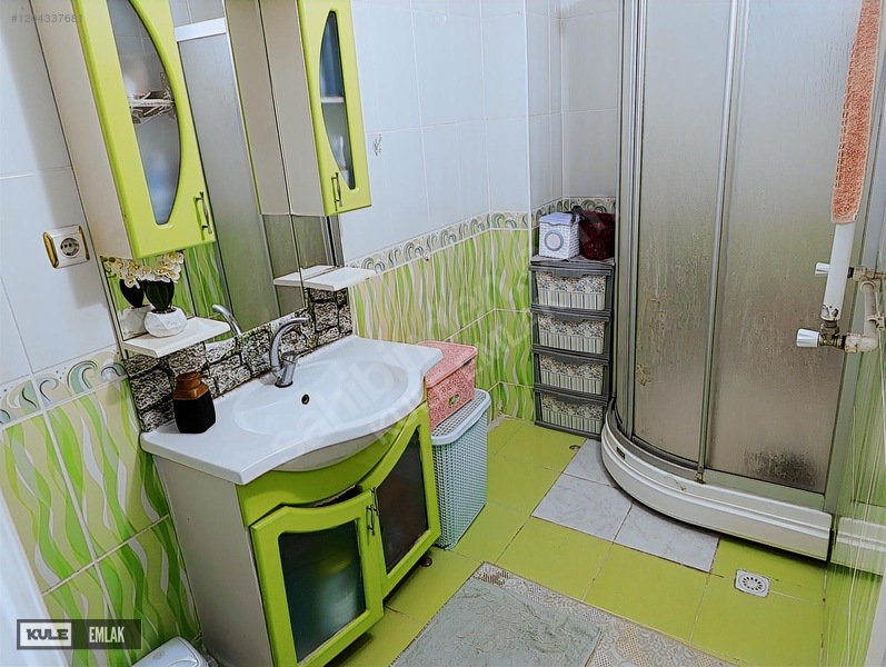 Esenler Menderes Mah.3+1 120m2 2.kat Çift Balkonlu Nizami Bina — fotoğraf 11