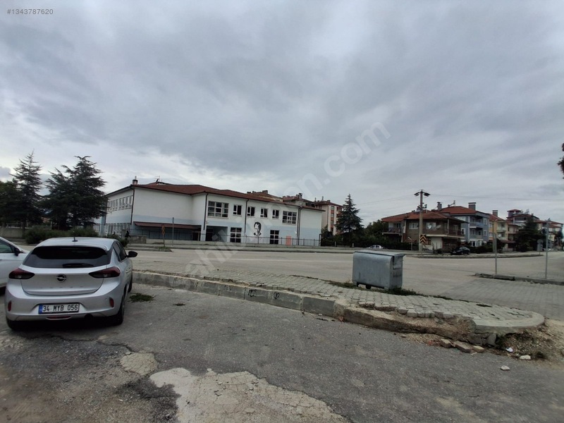Fırsat Köşe Parsel Müstakil Arsalı Ev — fotoğraf 8