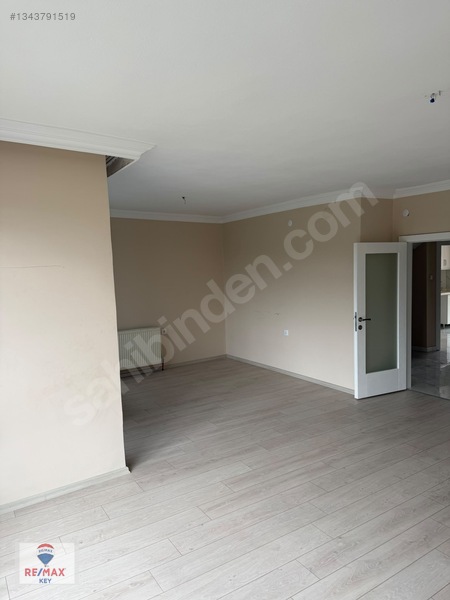 Dikmen Caddesi Üzerinde Harika Konumda Kiralık 3+1 Dubleks Daire — fotoğraf 2
