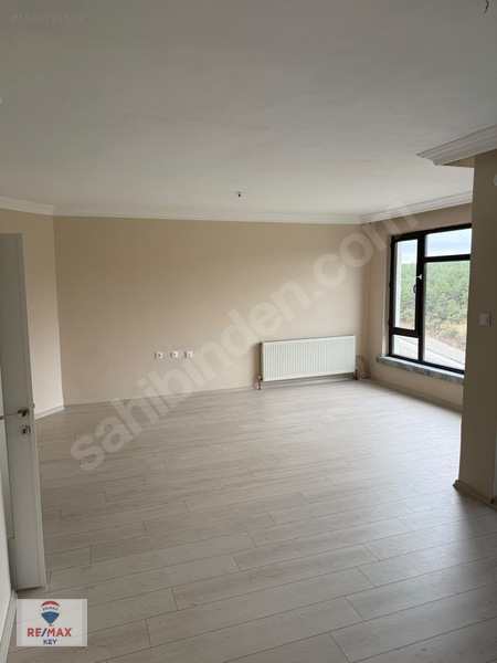 Dikmen Caddesi Üzerinde Harika Konumda Kiralık 3+1 Dubleks Daire — fotoğraf 3