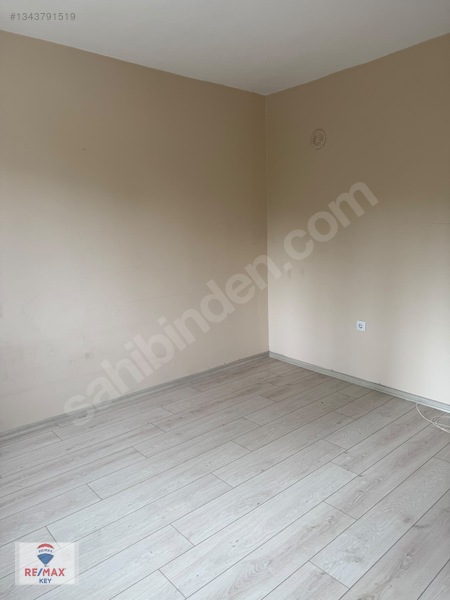 Dikmen Caddesi Üzerinde Harika Konumda Kiralık 3+1 Dubleks Daire — fotoğraf 9