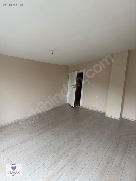 Dikmen Caddesi Üzerinde Harika Konumda Kiralık 3+1 Dubleks Daire — fotoğraf 16