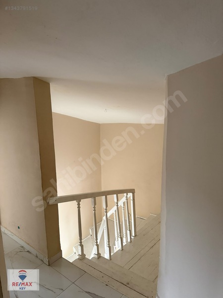 Dikmen Caddesi Üzerinde Harika Konumda Kiralık 3+1 Dubleks Daire — fotoğraf 17