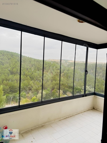 Dikmen Caddesi Üzerinde Harika Konumda Kiralık 3+1 Dubleks Daire — fotoğraf 19
