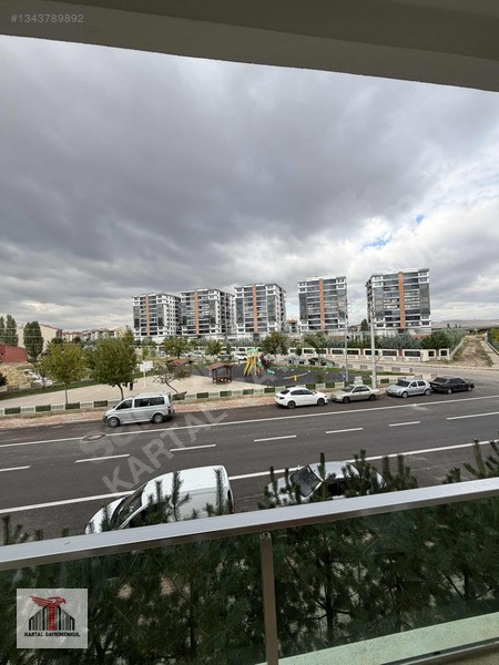 Kartal Gayrimenkul'den Yaşamkent 2'de 3+1 Arakat Lüx Daire — fotoğraf 19