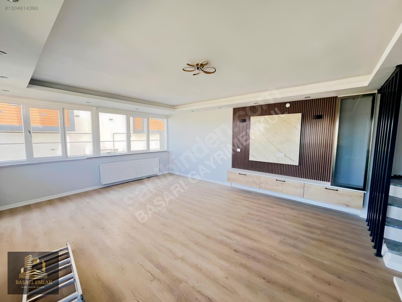 4+1 Deniz Gören Verandalı Geniş Salon Geniş Bahçeli Villa — fotoğraf 2