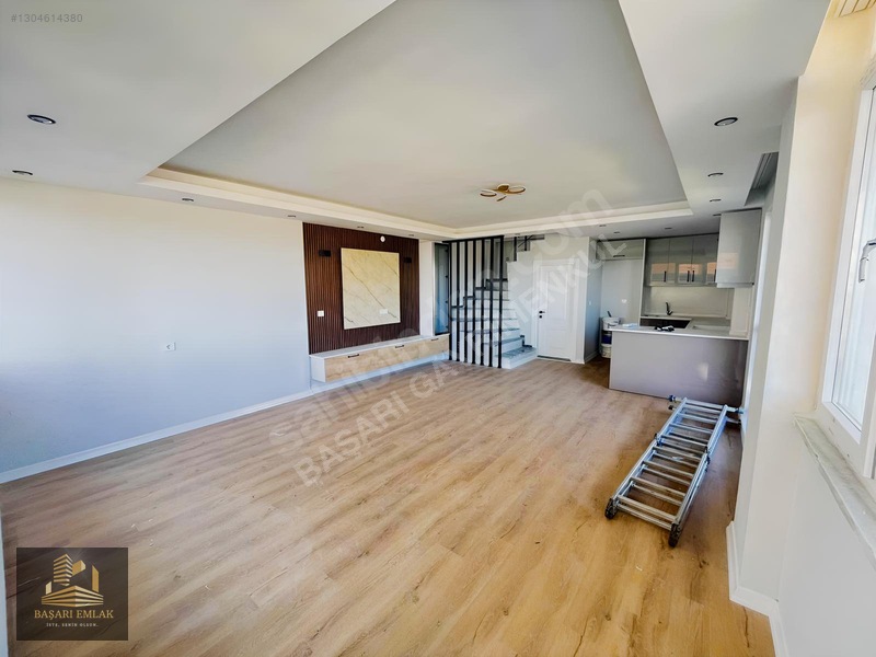 4+1 Deniz Gören Verandalı Geniş Salon Geniş Bahçeli Villa — fotoğraf 17