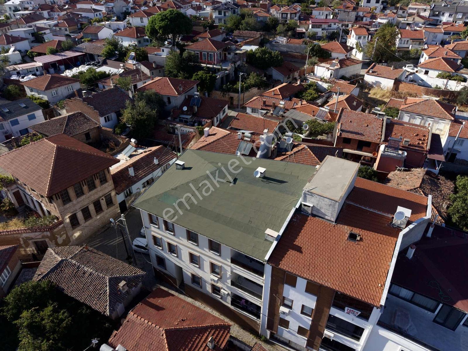 Güçlü Kardeşlerden Güre Köy Merkezinde 2+1 Daire — fotoğraf 7