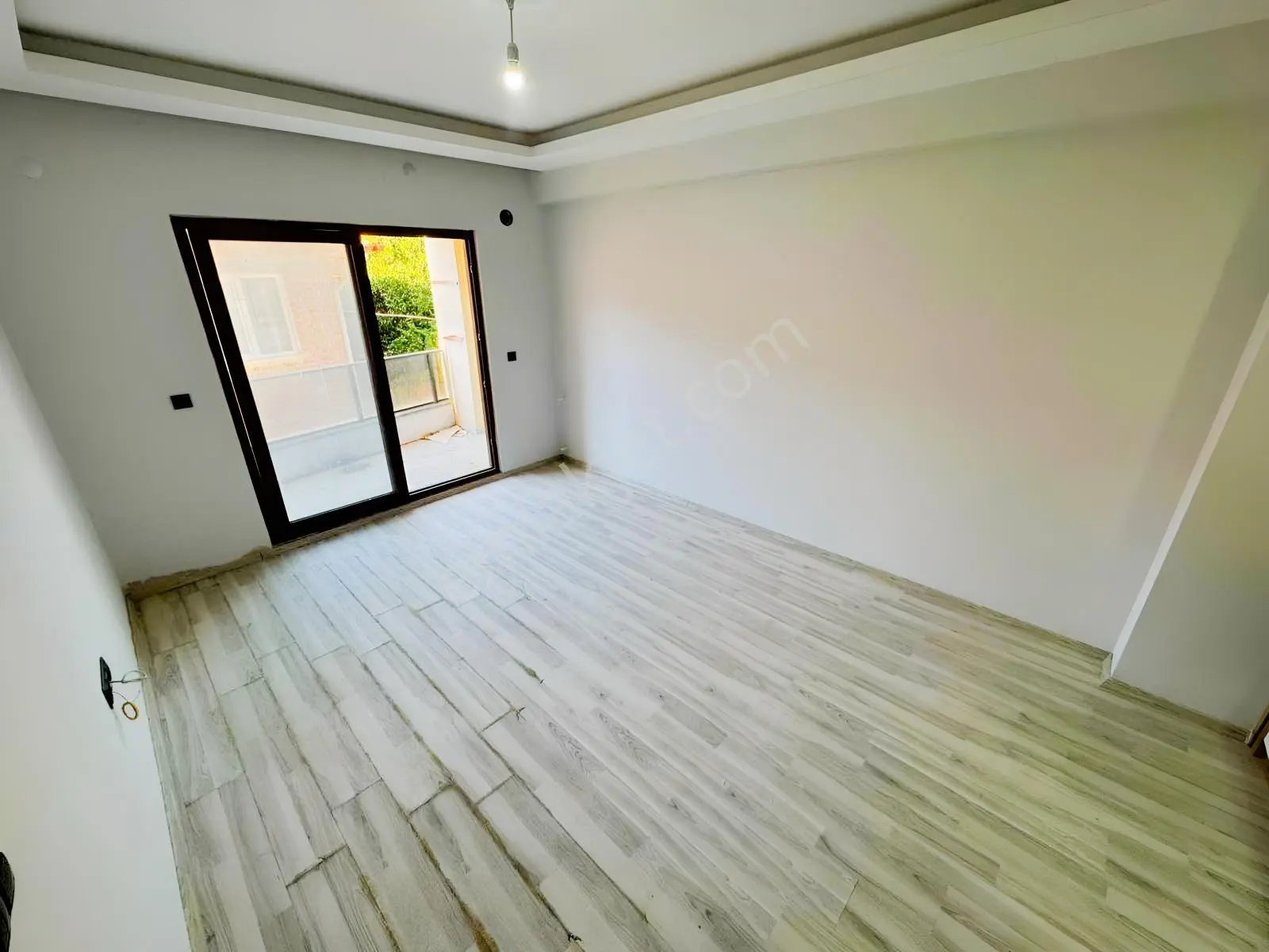 Güçlü Kardeşlerden Güre Köy Merkezinde 2+1 Daire — fotoğraf 8