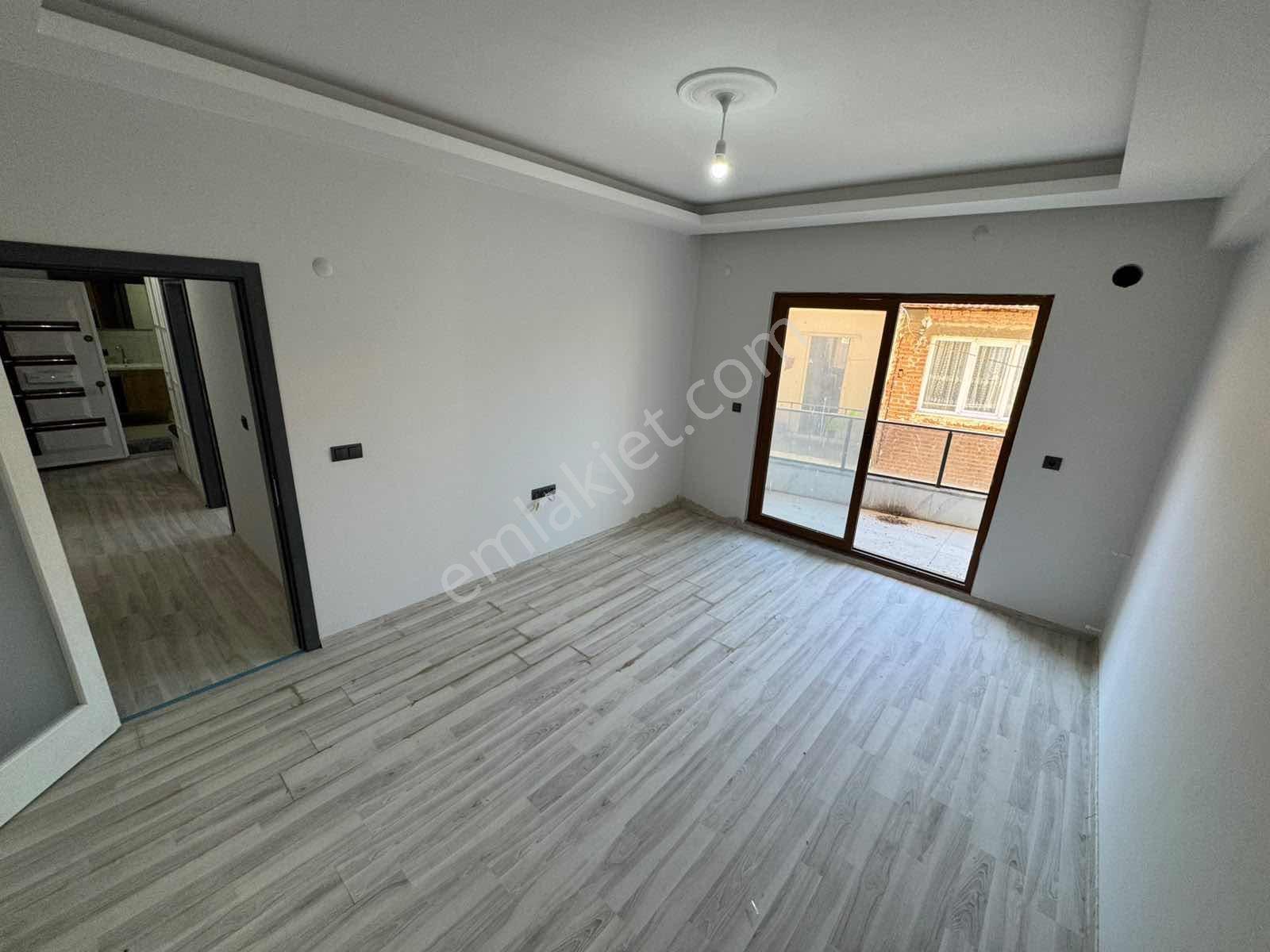 Güçlü Kardeşlerden Güre Köy Merkezinde 2+1 Daire — fotoğraf 9