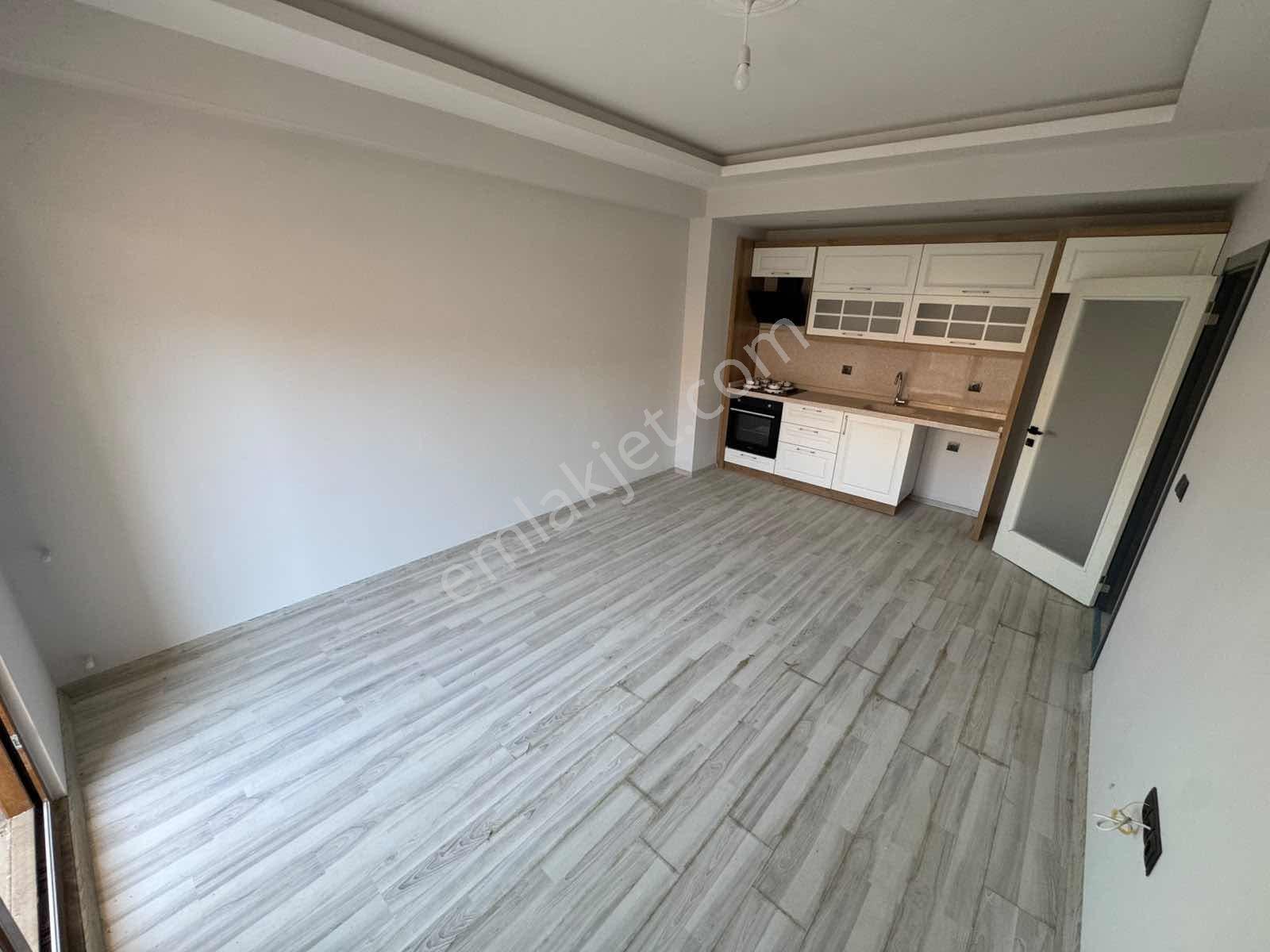 Güçlü Kardeşlerden Güre Köy Merkezinde 2+1 Daire — fotoğraf 10