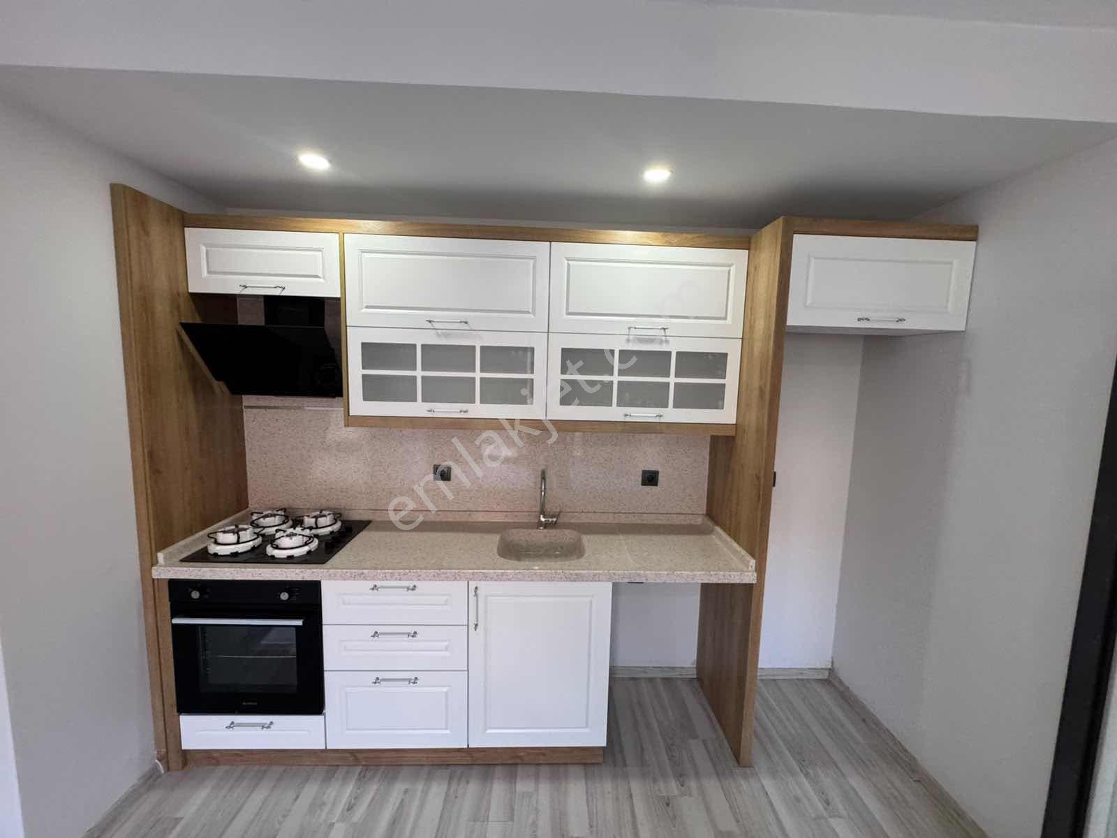 Güçlü Kardeşlerden Güre Köy Merkezinde 2+1 Daire — fotoğraf 11