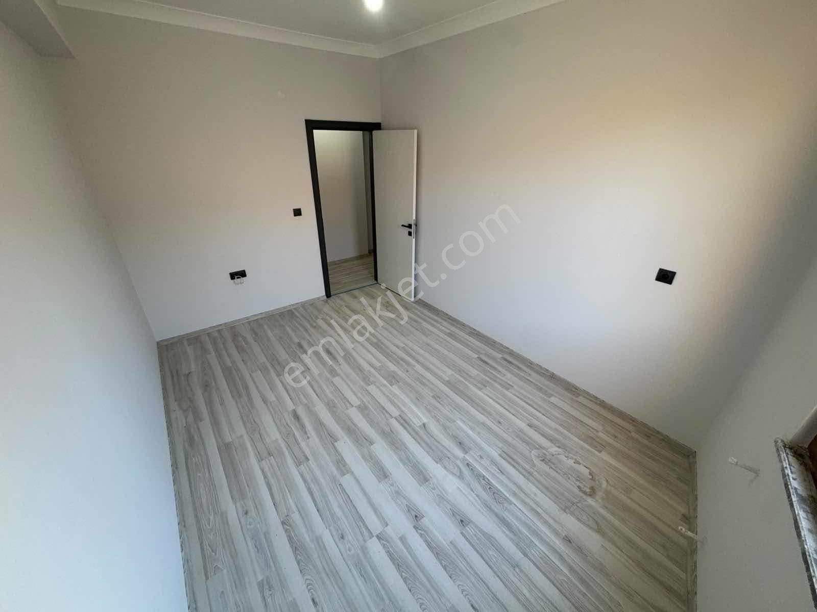 Güçlü Kardeşlerden Güre Köy Merkezinde 2+1 Daire — fotoğraf 15