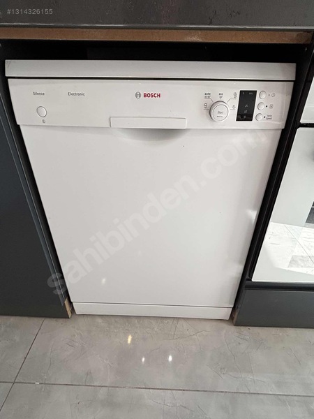 Akyürek Emlaktan Eski Avm Arkası Lüx 1+1 Eşyalı Daire — fotoğraf 6
