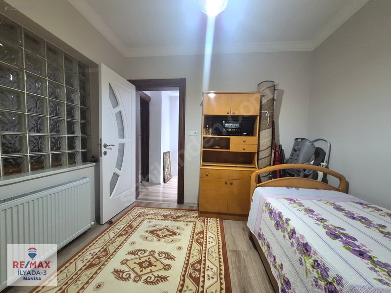 Manisa Hacırahmanlı'da Bahçeli Teraslı Satılık Müstakil Ev — fotoğraf 28