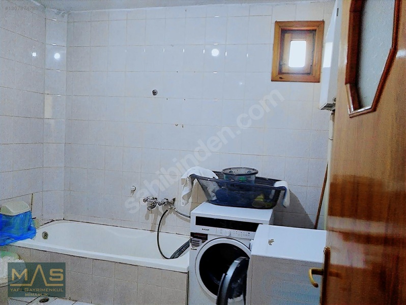 5+1 Odalı 3 Katlı Kombili Bahçe Kullanımı Olan Gazze Cad. Yakın — fotoğraf 8