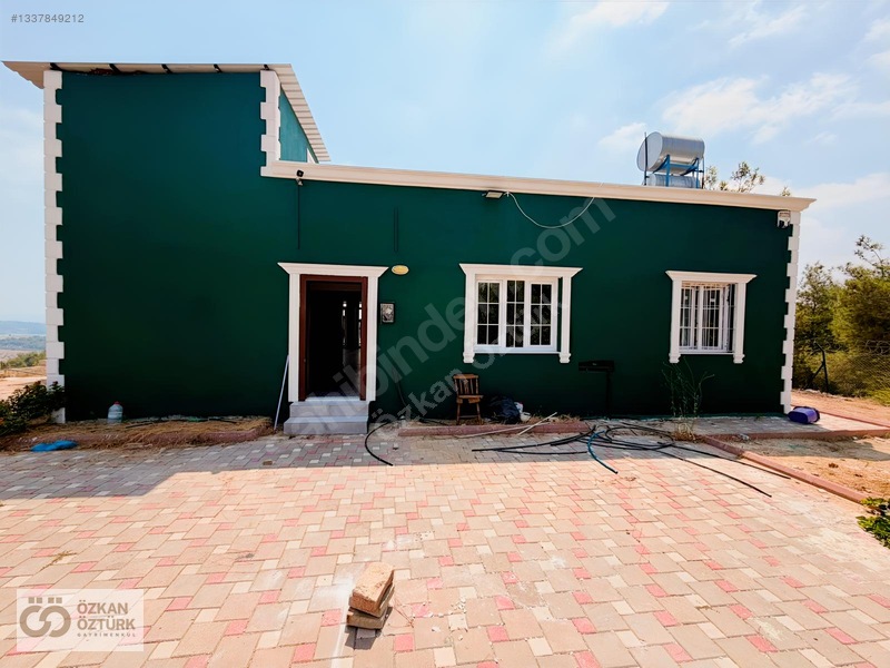 Özkan Öztürk'ten Doğanın Ortasında Muhteşem Göl Manzaralı Villa — fotoğraf 14