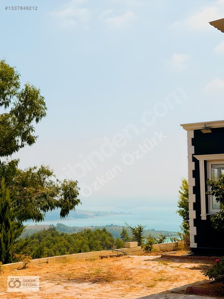 Özkan Öztürk'ten Doğanın Ortasında Muhteşem Göl Manzaralı Villa — fotoğraf 15