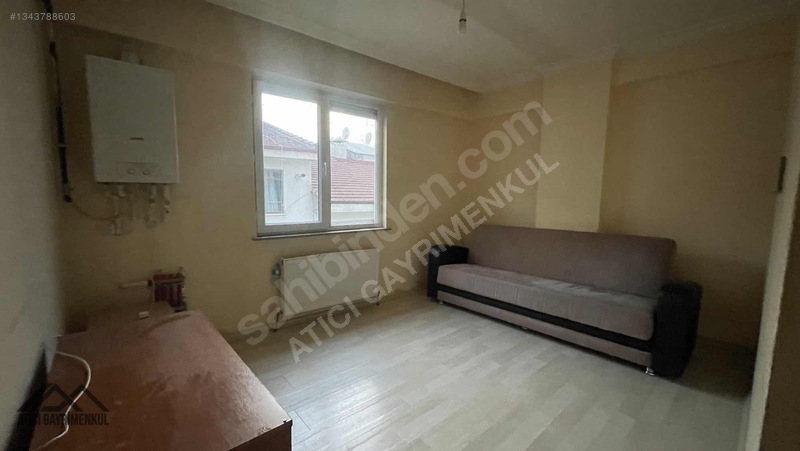 Büyükdere Ardıçlar Sokakta 1+1 Temiz Kiralık Daire — fotoğraf 5