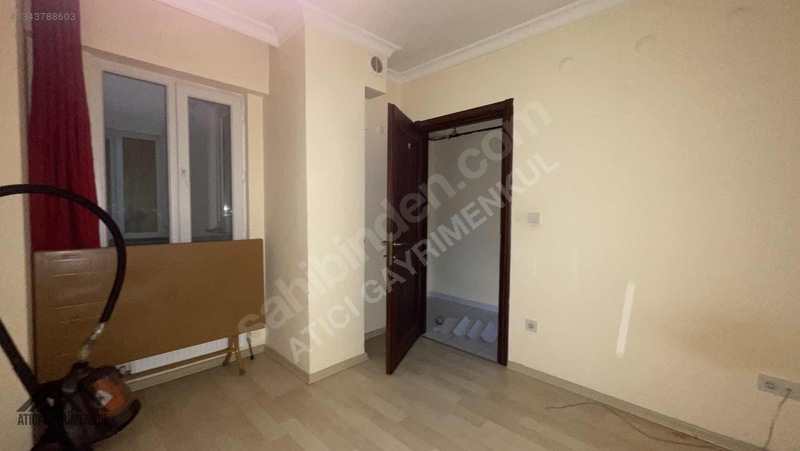 Büyükdere Ardıçlar Sokakta 1+1 Temiz Kiralık Daire — fotoğraf 11
