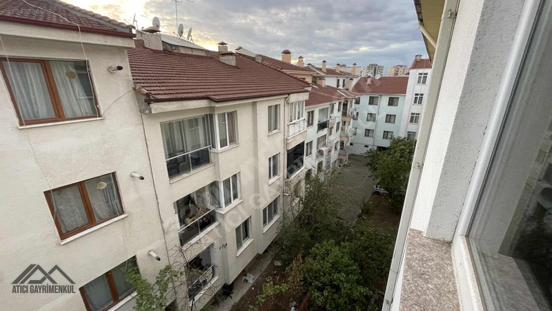 Büyükdere Ardıçlar Sokakta 1+1 Temiz Kiralık Daire — fotoğraf 14