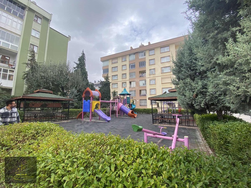 Akkonut Sitelerinde 2+1 Daire — fotoğraf 23