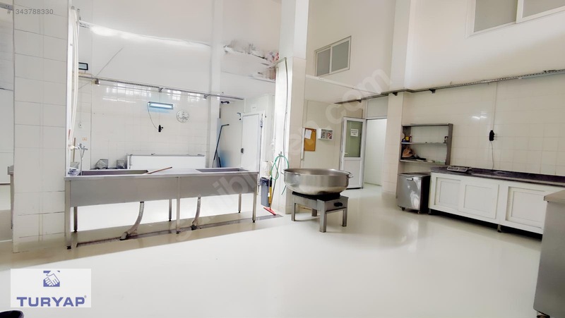 Torbalı Ayrancılar İnönü Mah. Sanayi Sitesi'nde 1.000 M² İş Yeri — fotoğraf 4