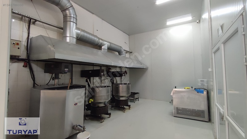 Torbalı Ayrancılar İnönü Mah. Sanayi Sitesi'nde 1.000 M² İş Yeri — fotoğraf 8
