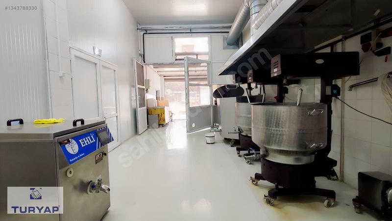 Torbalı Ayrancılar İnönü Mah. Sanayi Sitesi'nde 1.000 M² İş Yeri — fotoğraf 12