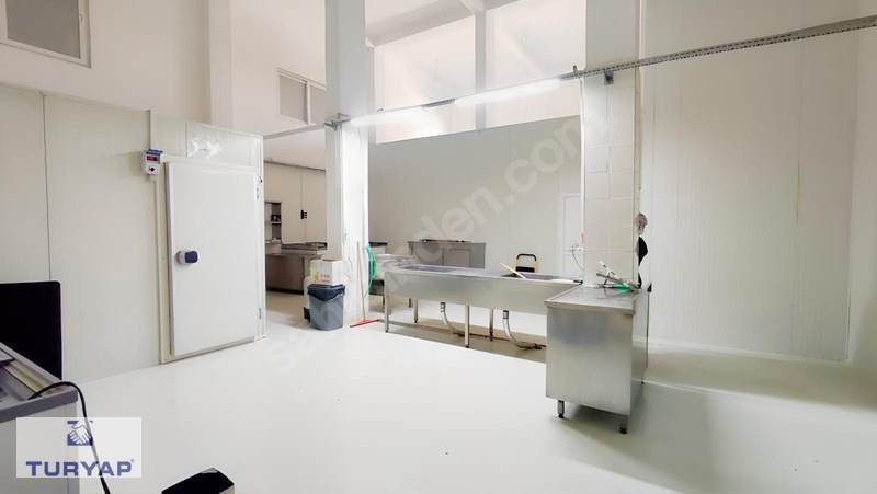 Torbalı Ayrancılar İnönü Mah. Sanayi Sitesi'nde 1.000 M² İş Yeri — fotoğraf 15
