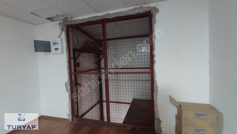 Torbalı Ayrancılar İnönü Mah. Sanayi Sitesi'nde 1.000 M² İş Yeri — fotoğraf 28