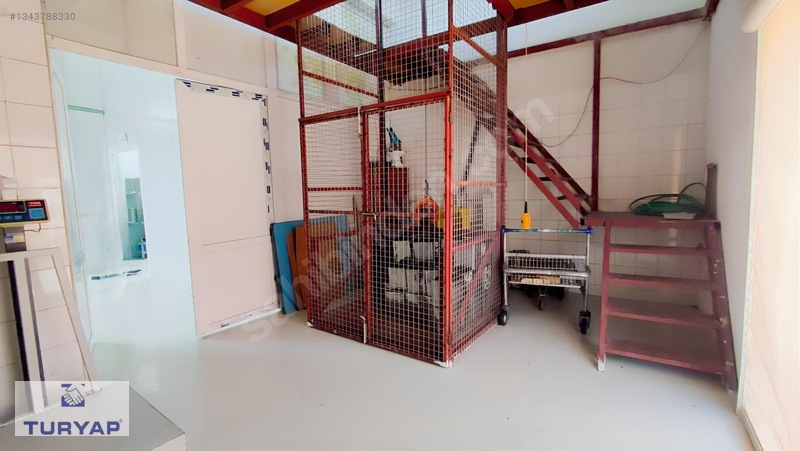 Torbalı Ayrancılar İnönü Mah. Sanayi Sitesi'nde 1.000 M² İş Yeri — fotoğraf 30