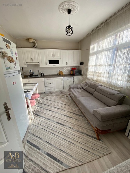 A&b Gayrimenkul'dan Yarahmet Mah. Satılık 3+1 Daire — fotoğraf 2