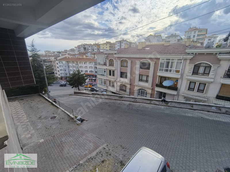 Evinbizde'den 2+1 Metroya Yakın, Kat Konumunda Ön Cephe Balkonlu — fotoğraf 7
