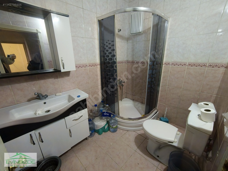 Evinbizde'den 2+1 Metroya Yakın, Kat Konumunda Ön Cephe Balkonlu — fotoğraf 15