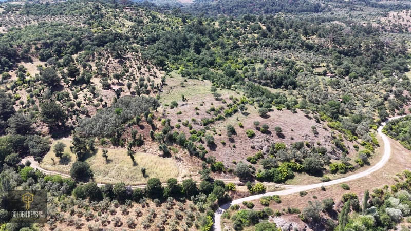 Bergama Tırmanlar Mahallesinde 26,902 M2 Acil Satılık Tarla — fotoğraf 18