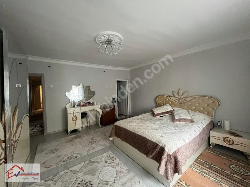 Ev Emlak'tan Dadaşkent'de Satılık Arakat Sıfır Yapılı Daire — fotoğraf 5