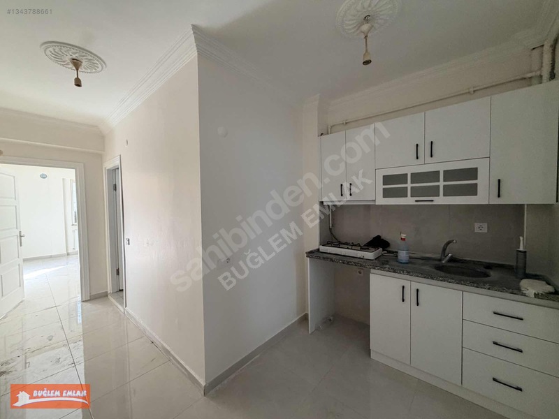 Buğlemden Menderes Cd. Yakını,bakımlı,geniş 1+1! — fotoğraf 3
