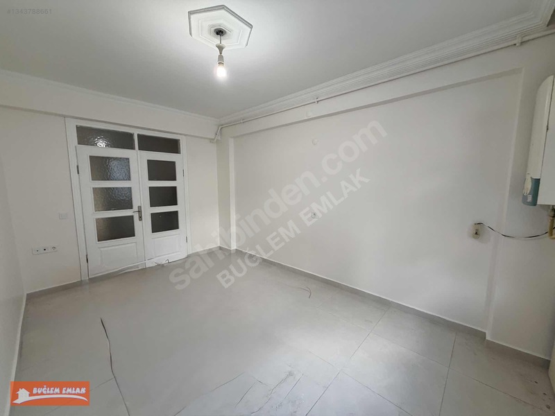 Buğlemden Menderes Cd. Yakını,bakımlı,geniş 1+1! — fotoğraf 7