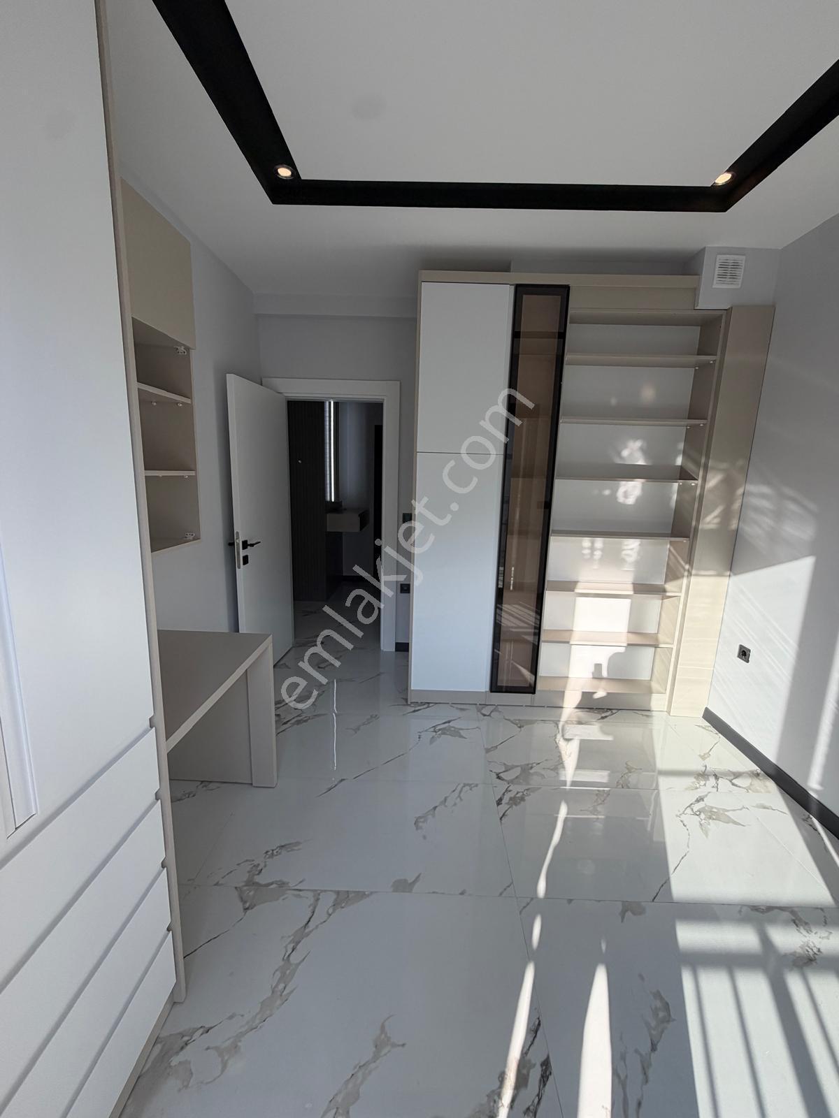 Kuşadası Davutlar Merkez 2+1 Sıfır Havuzlu Daire — fotoğraf 19