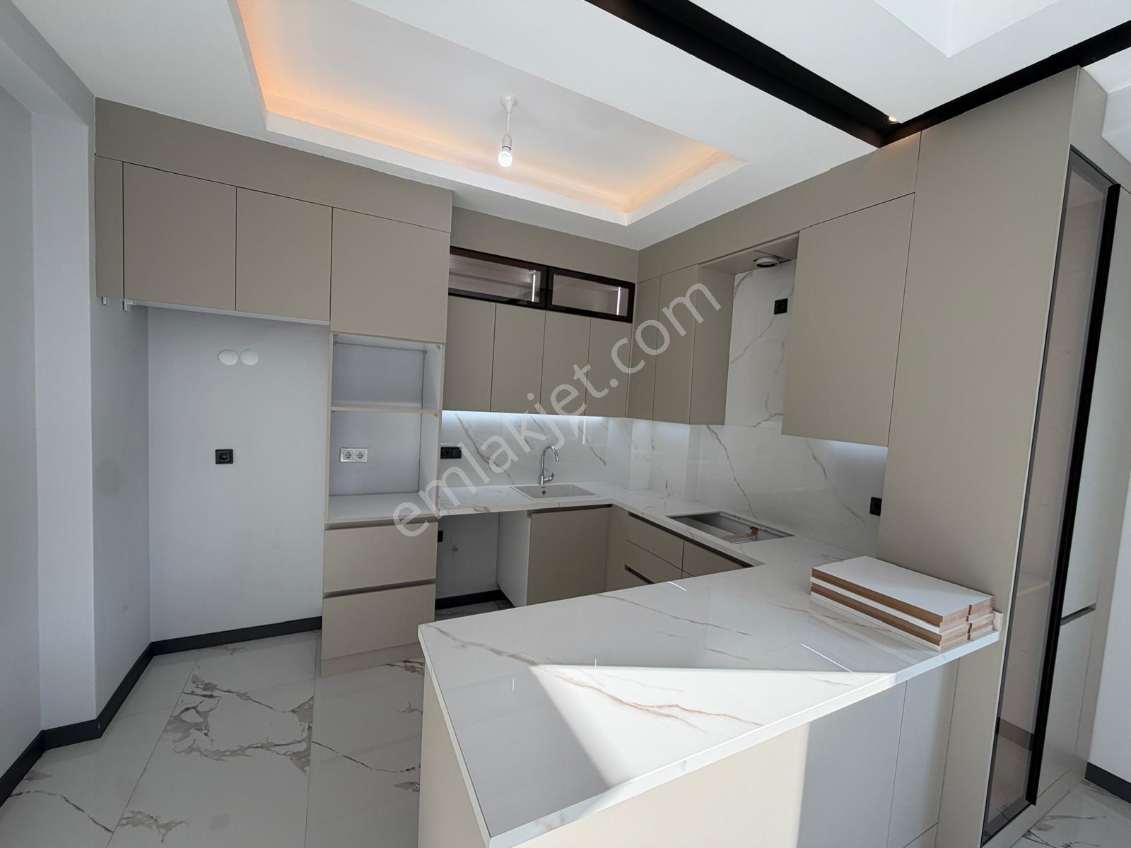 Kuşadası Davutlar Merkez 2+1 Sıfır Havuzlu Daire — fotoğraf 23