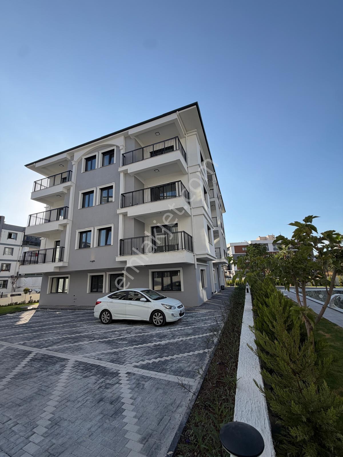 Kuşadası Davutlar Merkez 2+1 Sıfır Havuzlu Daire — fotoğraf 29