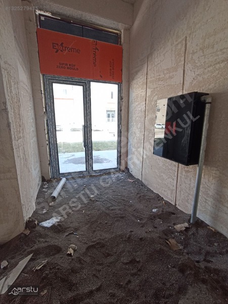 Arstu Gayrimenkul Mehmet'den Bulvarda Kiralık Dükkan — fotoğraf 6