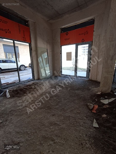 Arstu Gayrimenkul Mehmet'den Bulvarda Kiralık Dükkan — fotoğraf 11