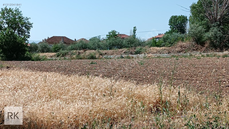 Isparta Yalvaç Kurusarı'da İmarlı 1502 M² Satılık Arsa — fotoğraf 10