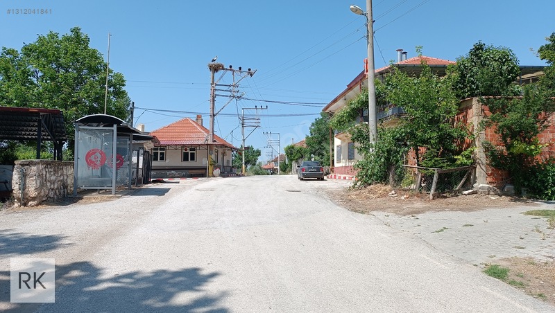 Isparta Yalvaç Kurusarı'da İmarlı 1502 M² Satılık Arsa — fotoğraf 16